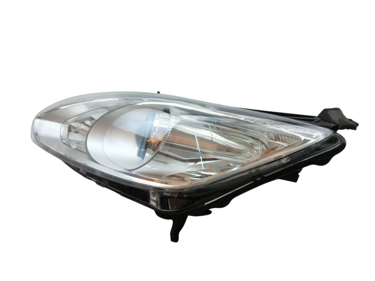 LAMPA LEWY PRZÓD FORD C-MAX MK2 (2010-2015) 1.6 TDCI 115KM AM51 13D 155 AE