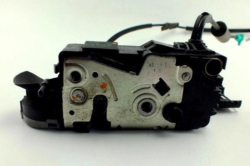 ZAMEK DRZWI PRAWY PRZÓD PEUGEOT 207 (2006-2009) 1.6 HDI