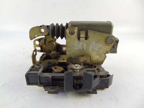 ZAMEK DRZWI PRAWY PRZÓD RENAULT SCENIC I LIFT (1999-2003) 1.6 16V