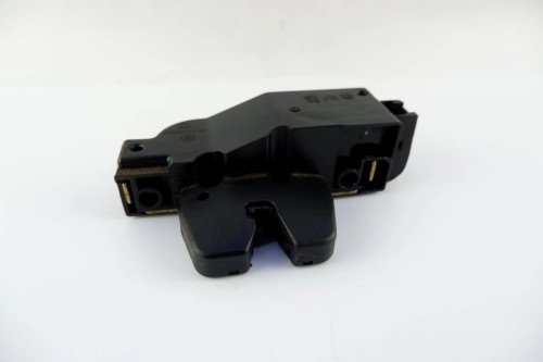 ZAMEK KLAPY BAGAŻNIKA CITROEN C3 I (2002-2005) 1.4 8V 9646091580