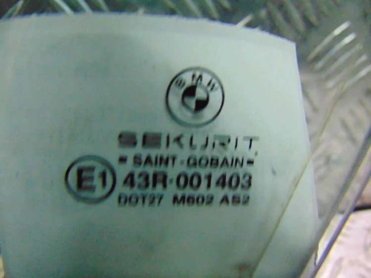 SZYBA DRZWI LEWA BMW X5 E53 (1999-2006) 3.0 BEN M54
