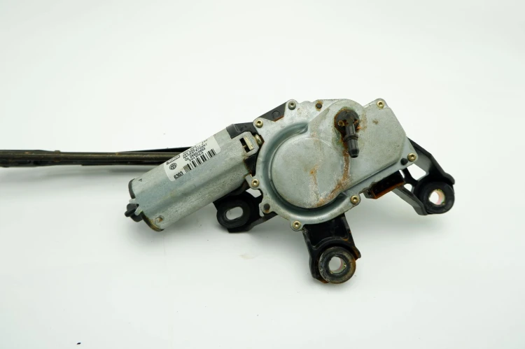 MECHANIZM WYCIERACZKI TYŁ VOLKSWAGEN PASSAT B5 1.9TDI 3B9955711F