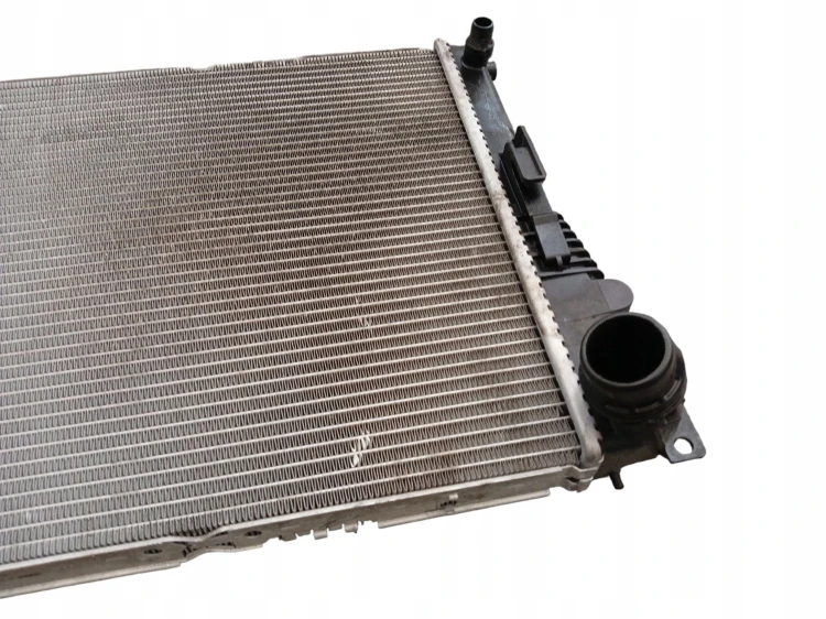 CHŁODNICE KOMPLET BMW F32 (2013-2017) 2.0 D 190KM 7600532 8672102