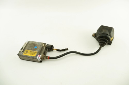 PRZETWORNICA XENON OPEL OMEGA B (1994-1999) 2.2 16V
