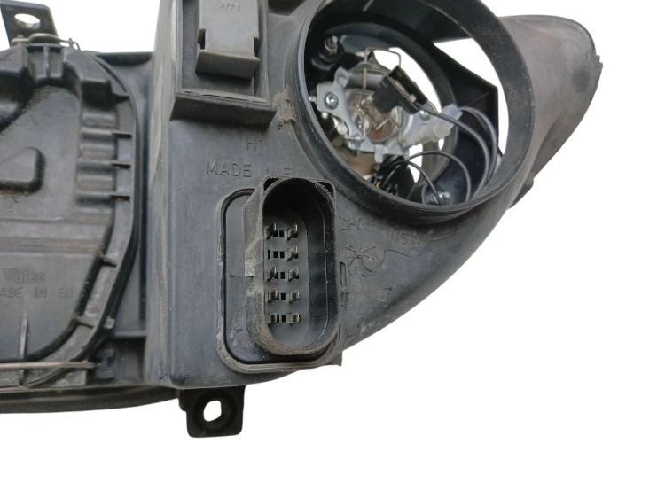 LAMPA PRAWY PRZÓD SEAT ALTEA (2004-2009) 1.9 TDI 105KM 5P1941006D