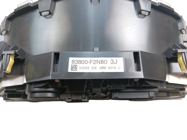 LICZNIK TOYOTA COROLLA E18 LIFT (2016-2019) 1.4 D4D 90KM