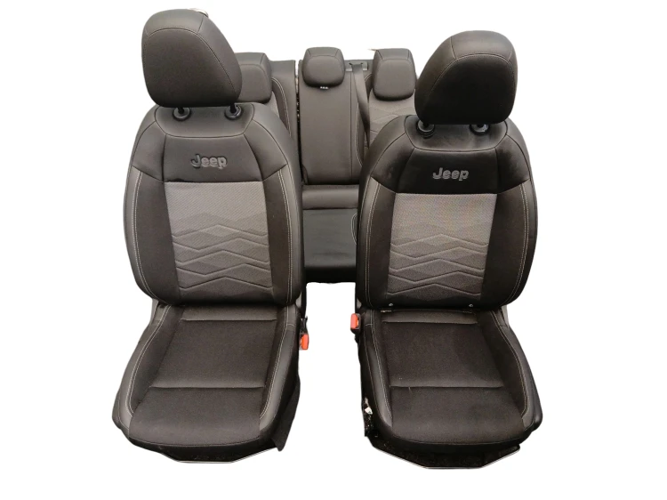 FOTELE KOMPLET JEEP AVENGER (2022-) 54 kWh 156KM