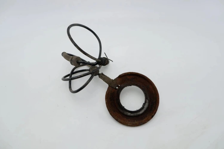 MOCOWANIE ABS PRAWY TYŁ RENAULT MEGANE II (2002-2005) 1.6 16V