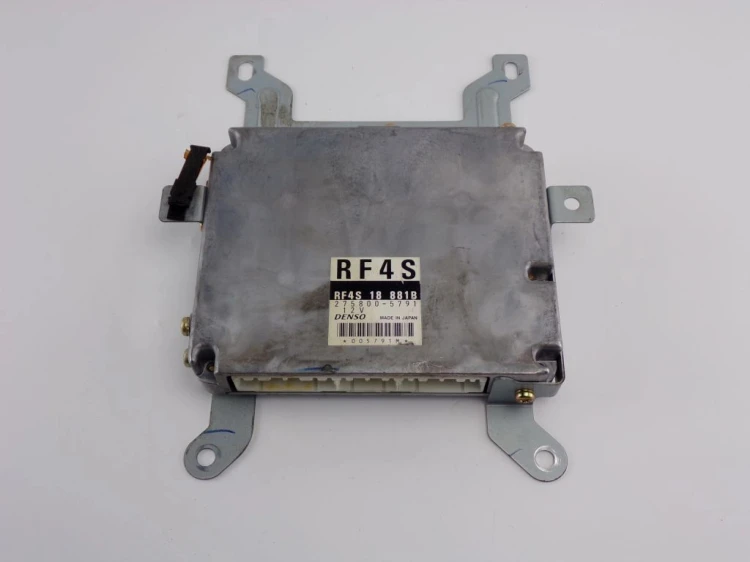 KOMPUTER STEROWNIK SILNIKA MAZDA 3 I (2003-2009) 2.0 DITD 275800-5791
