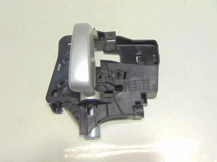 KLAMKA WEWNĘTRZNA PRAWY TYŁ CITROEN BERLINGO III (2008 -) 1.6 E-HDI