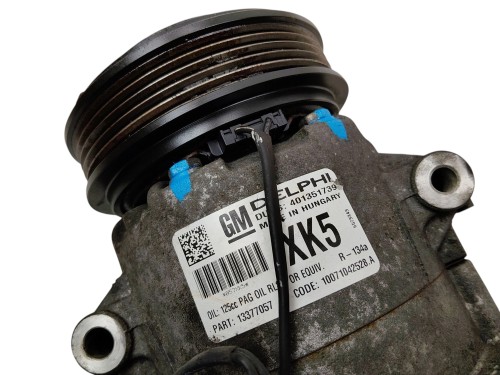 SPRĘŻARKA KLIMATYZACJI OPEL ASTRA J (2009-2012) 1.4 T 140KM 13377057 401351