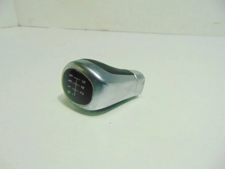 GAŁKA ZMIANY BIEGÓW BMW E81 LIFT(2007-2011) 116i N43B20 122KM
