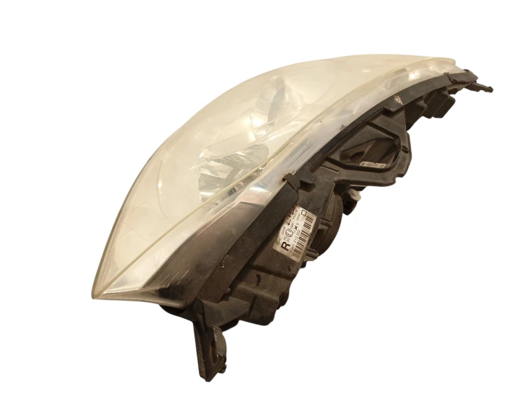 LAMPA PRAWY PRZÓD PEUGEOT 407 (2004-2008) 2.0 16V 140KM 9641939880