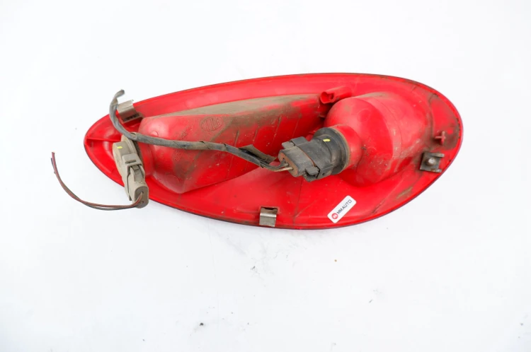LAMPA PRAWY TYŁ CHRYSLER PT CRUISER 2.2 CRD