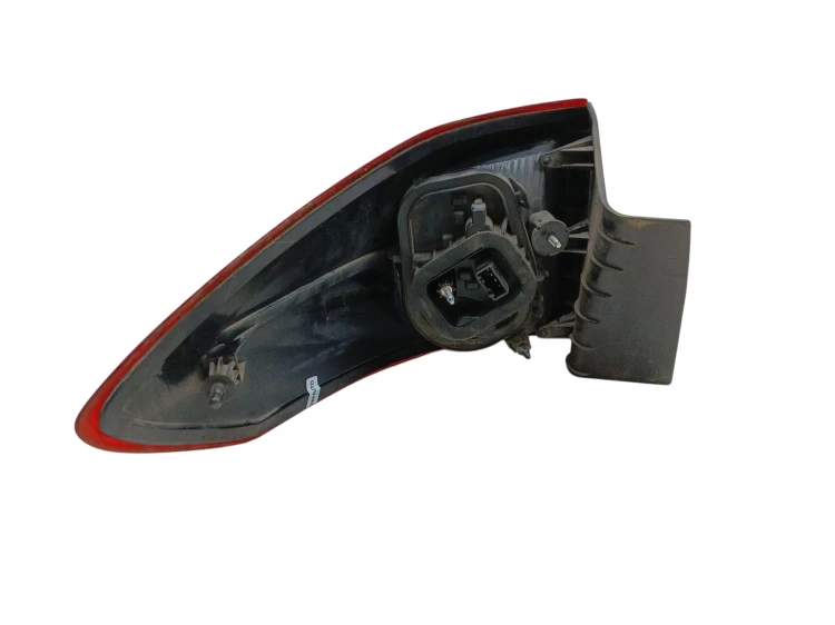 LAMPA PRAWY TYŁ FORD C-MAX MK2 (2010-2015) 1.6 TDCI 95KM AM51-13404-BE