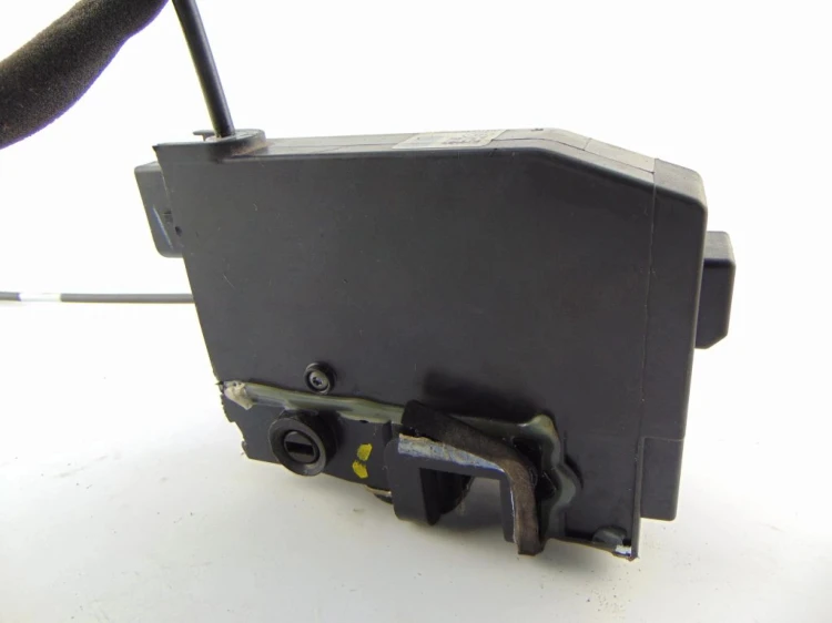 ZAMEK DRZWI PRAWY TYŁ CITROEN C4 PICASSO GRAND II (2013-2018) 1.6 E-HDI 981