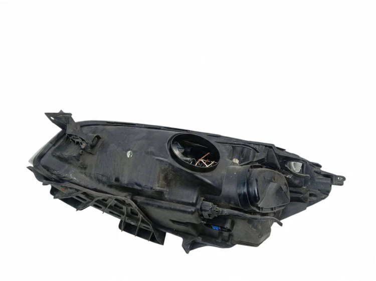 LAMPA PRAWY PRZÓD CITROEN C4 PICASSO I (2006-2010) 2.0 16V 140KM 168984-00
