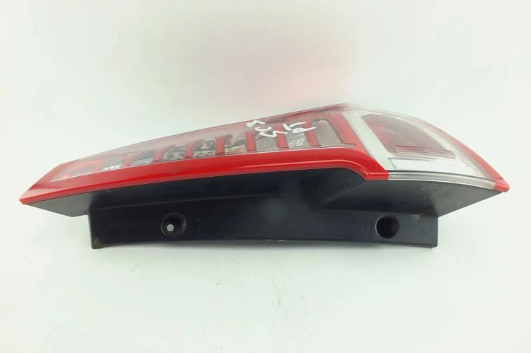 LAMPA PRAWY TYŁ RENAULT SCENIC III (2009-2013) 2.0 16V