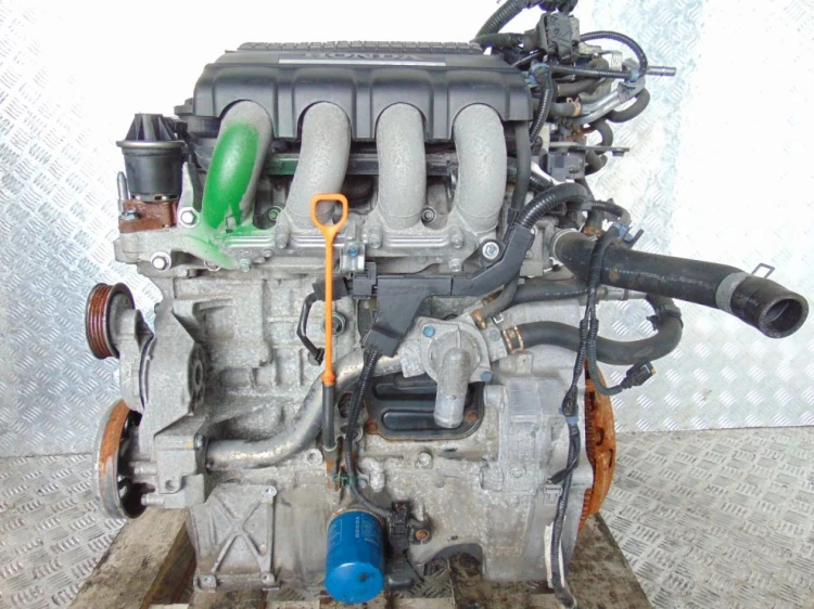 SILNIK KOMPLETNY HONDA CR-Z (2010-2012) 1.5 VTEC 124 LEA1