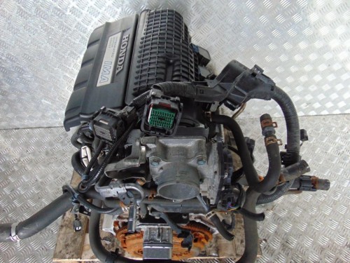 SILNIK KOMPLETNY HONDA CR-Z (2010-2012) 1.5 VTEC 124 LEA1