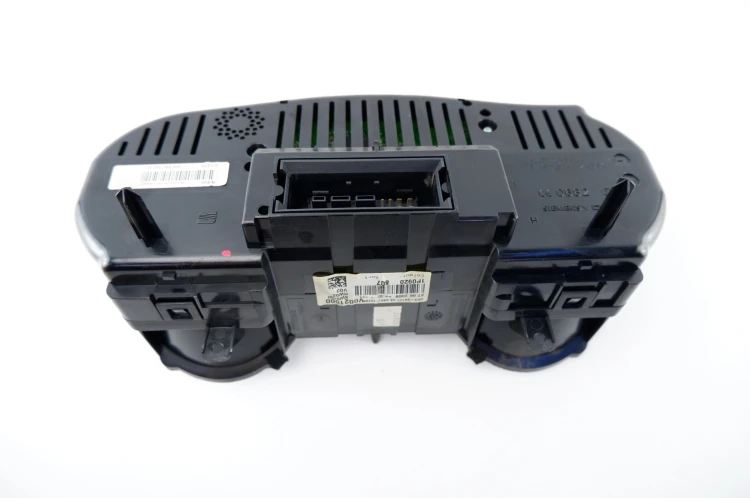 LICZNIK SEAT LEON II (2005-2009) 1.4 TSI 125KM 1P0920807