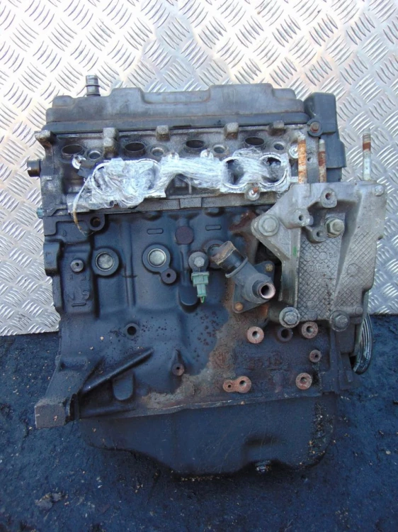 SILNIK SŁUPEK CITROEN XSARA PICASSO (1999-2004) 1.6 8V NFZ
