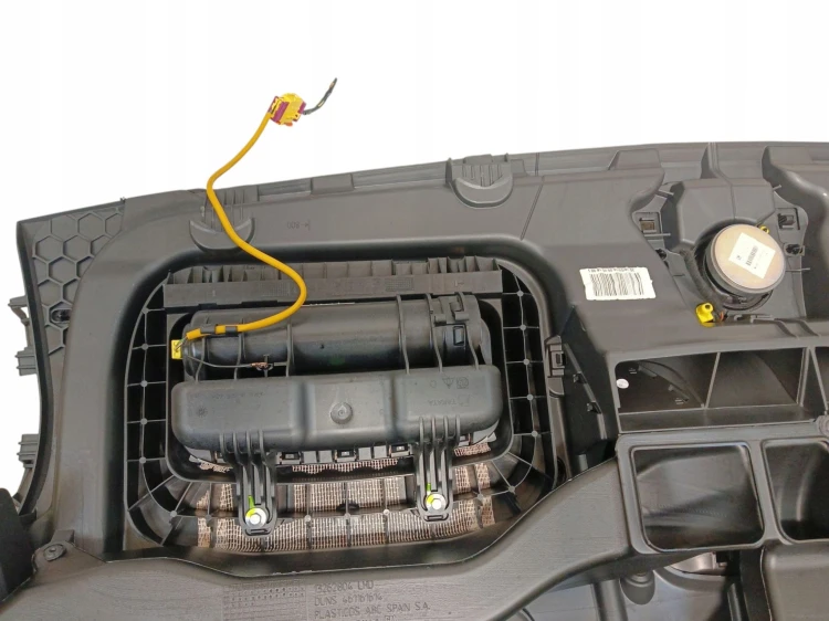 DESKA ROZDZIELCZA OPEL MERIVA B (2010-2013) 1.4 T 140KM