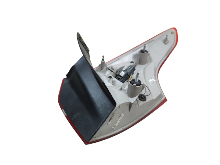 LAMPA LEWY TYŁ FORD FOCUS MK3 (2010-2014) 2.0 TDCI 140KM F1EB-13405-E