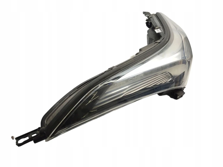 LAMPA PRAWY PRZÓD TOYOTA C-HR (2016-2019) 1.8 HYBRID 122KM 81110-F4050-00