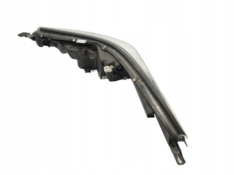 LAMPA PRAWY PRZÓD TOYOTA C-HR (2016-2019) 1.8 HYBRID 122KM 81110-F4050-00