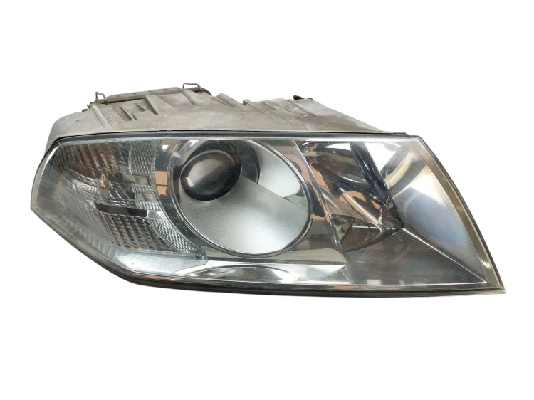 LAMPA PRAWY PRZÓD SKODA OCTAVIA II (2004-2008) 2.0 TFSI 200KM TYLKO JESLI J