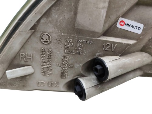 LAMPA PRAWY PRZÓD SKODA OCTAVIA II (2004-2008) 2.0 TFSI 200KM TYLKO JESLI J