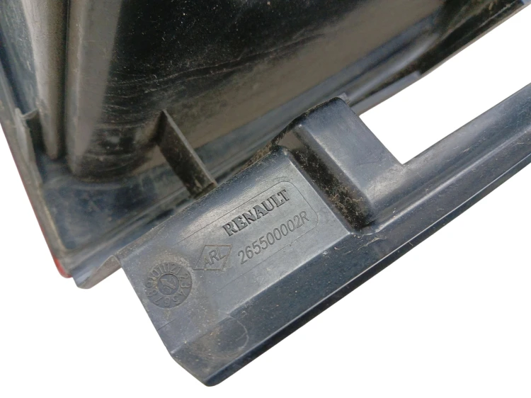 LAMPA PRAWY TYŁ RENAULT LAGUNA III (2007-2010) 2.0 16V 140KM 265500002R