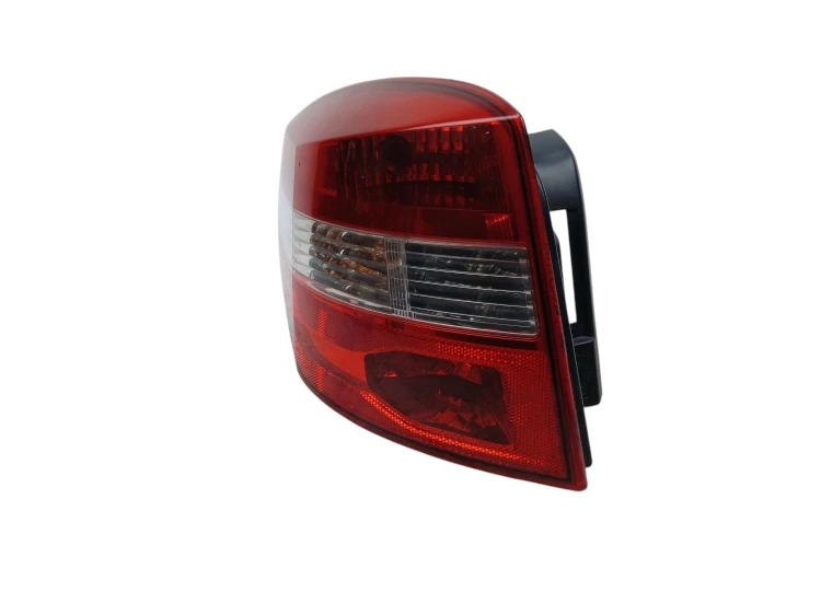 LAMPA LEWY TYŁ RENAULT LAGUNA III (2007-2010) 2.0 16V 140KM 265550002R