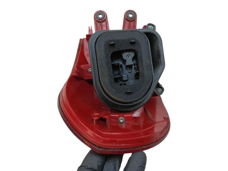 LAMPA PRAWY TYŁ VOLKSWAGEN TIGUAN I 5N LIFT (2011-2016) 2.0 TDI 140KM 5N094