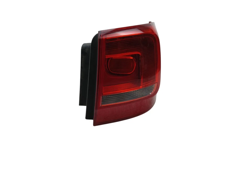 LAMPA PRAWY TYŁ VOLKSWAGEN SHARAN II 7N (2010-2015) 2.0 TDI 140KM 7N0945096