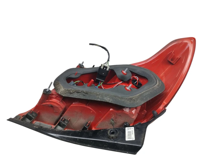 LAMPA PRAWY TYŁ OPEL MOKKA A (2012-2016) 1.4 T 140KM 42435942