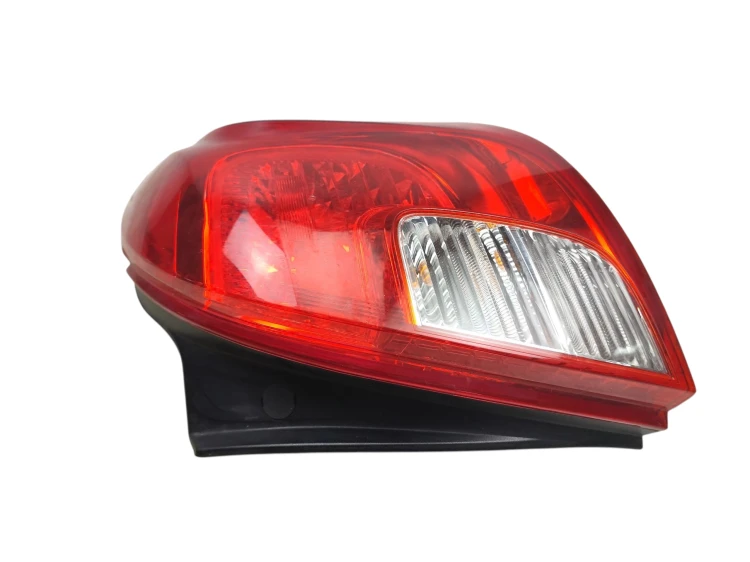 LAMPA PRAWY TYŁ OPEL MOKKA A (2012-2016) 1.4 T 140KM 42435942