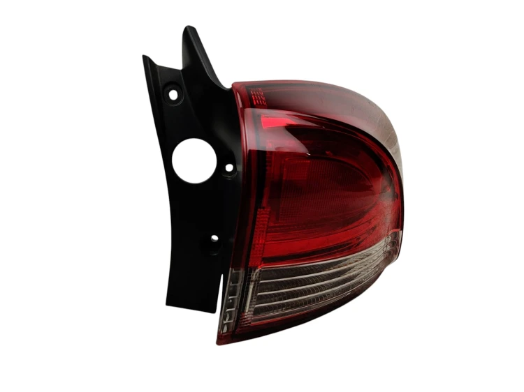 LAMPA PRAWY TYŁ RENAULT CLIO IV (2012-2016) 1.5 DCI 90KM
