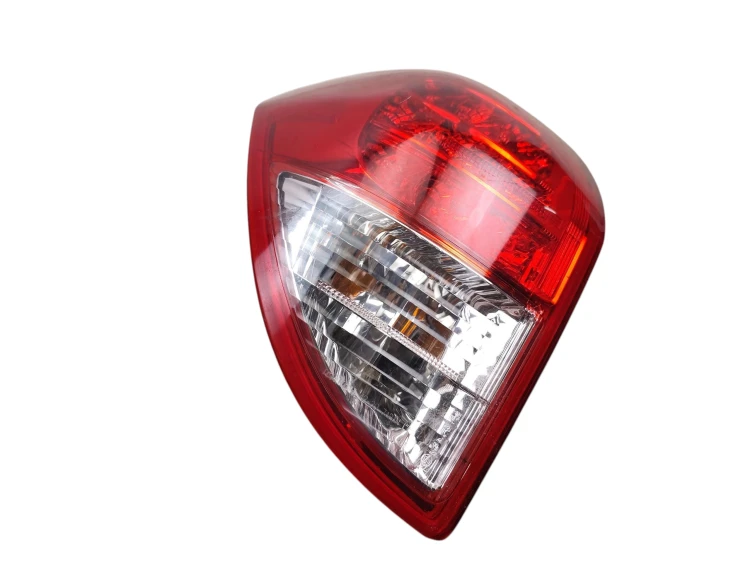 LAMPA LEWY TYŁ TOYOTA RAV4 III (2005-2008) 2.2 D4D 136KM
