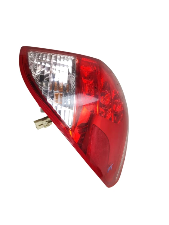 LAMPA PRAWY TYŁ TOYOTA RAV4 III (2005-2008) 2.2 D4D 136KM
