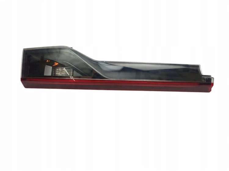 LAMPA PRAWY TYŁ W KLAPE HONDA HR-V III (2021-2024) 1.5 i-MMD 131KM 226-622B