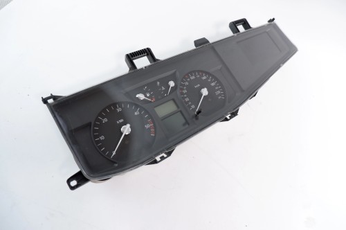 LICZNIK RENAULT VEL SATIS (2002-2009) 2.2 DCI 8200013676 C
