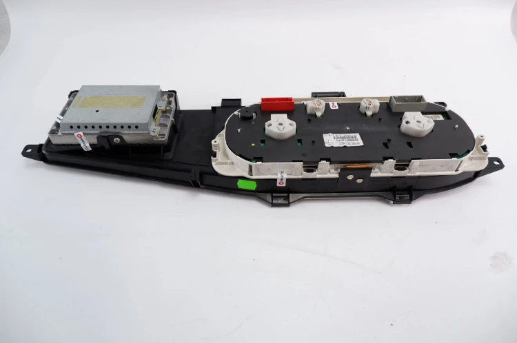 LICZNIK RENAULT VEL SATIS (2002-2009) 2.2 DCI 8200013676 C