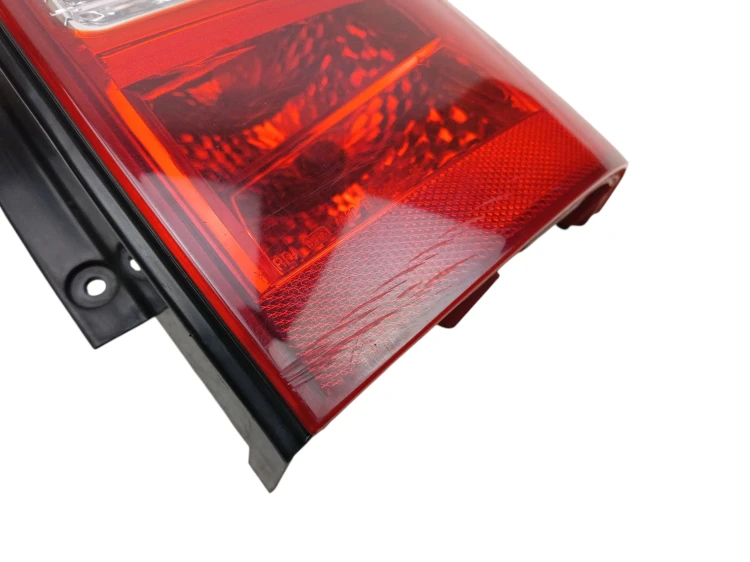 LAMPA PRAWY TYŁ HYUNDAI TUCSON (2004-2010) 2.0 CRDi 113KM 92402-2E0