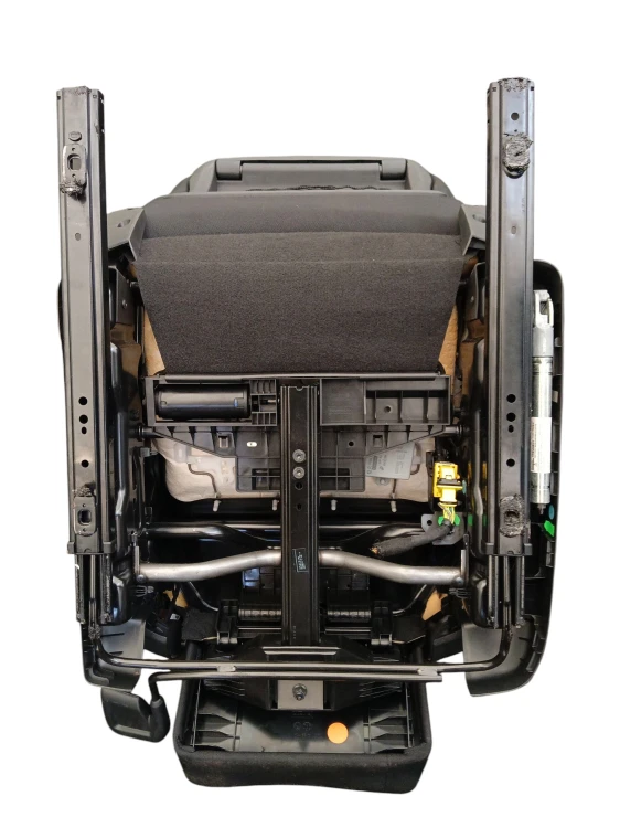 FOTEL PRAWY PRZÓD CITROEN C4 PICASSO II (2013-2016) 1.6 e-HDI 115KM