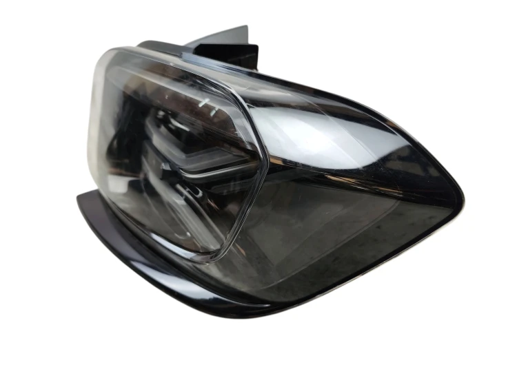 LAMPA PRAWY TYŁ JEEP AVENGER (2022-) 54 kWh 156KM 00521765050