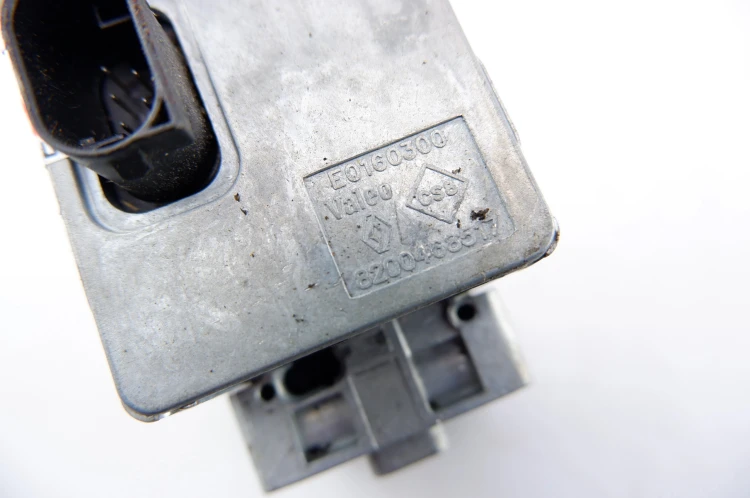 RYGIEL BLOKADA KOLUMNY RENAULT ESPACE IV LIFT (2006-2014) 8200468517