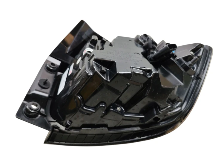 LAMPA LEWY TYŁ JEEP AVENGER (2022-) 54 kWh 156KM 00521765080