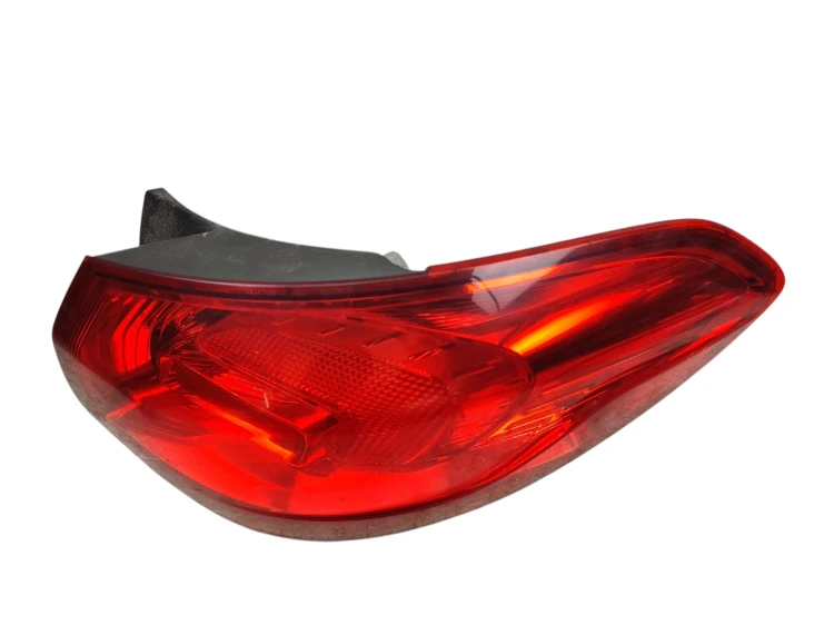 LAMPA PRAWY TYŁ OPEL ASTRA J LIFT (2012-2015) 1.4 T 140KM 13282243